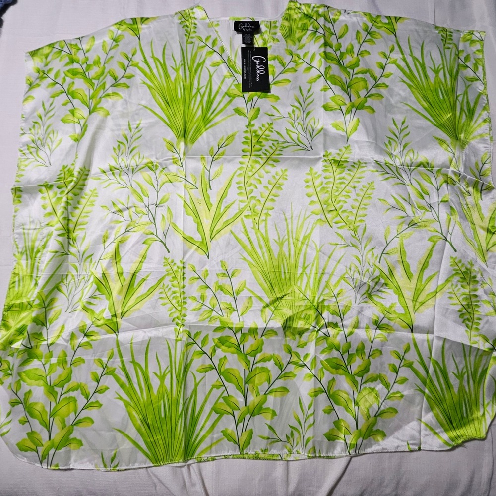 Goddess by Winlar Kaftan Top One Size Green White Botanical Leaf Print V-Neck‎